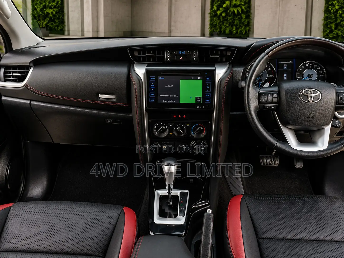 Toyota Fortuner 2025 White