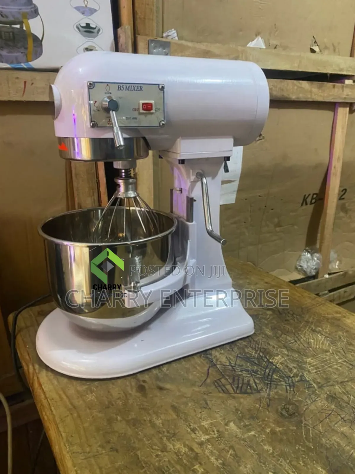 Commercial B5 Cakes Mixer STAND MIXER Uwezo Wa Bakuli 5 Liter OR 2.5kg