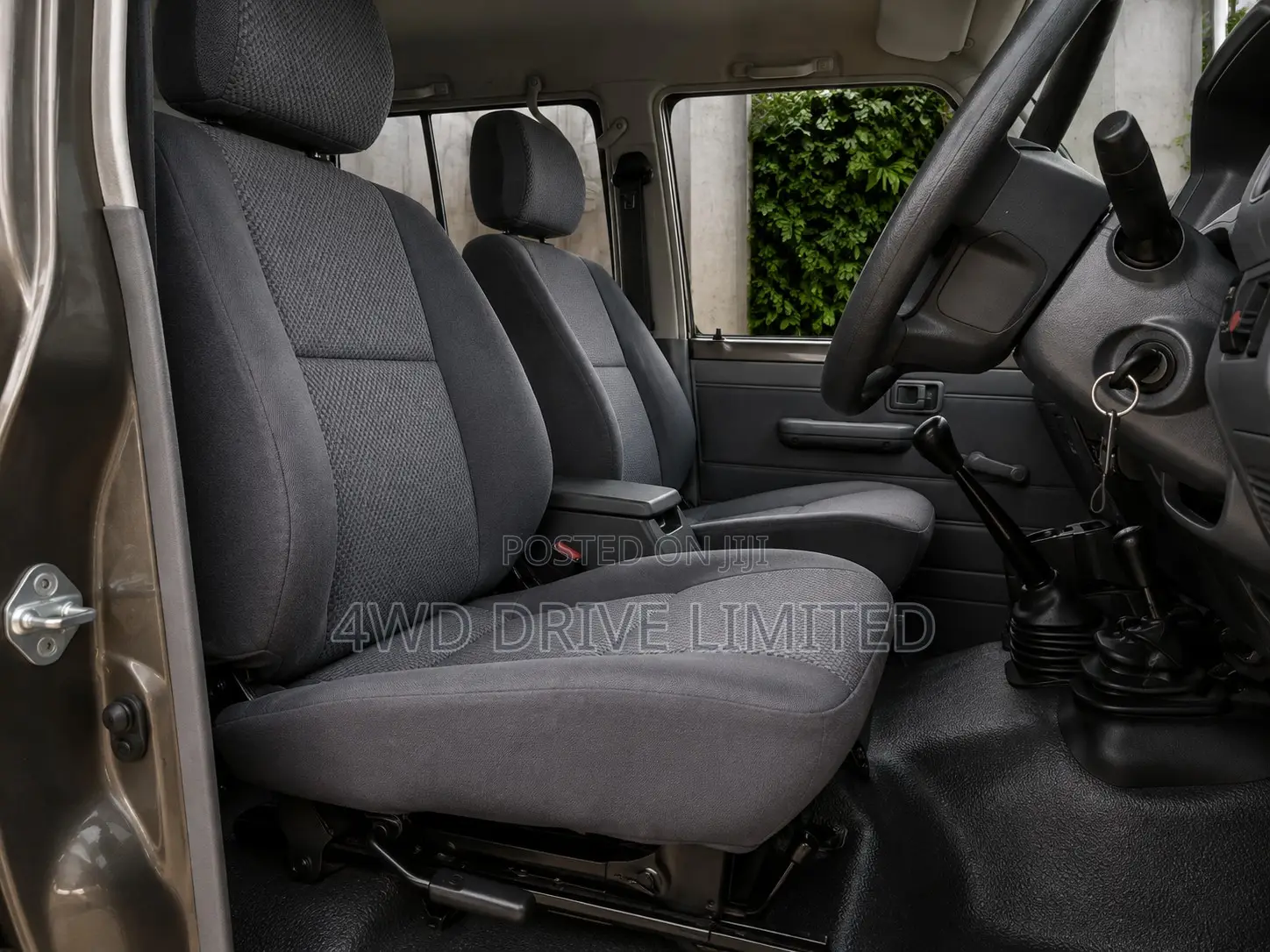 Toyota Land Cruiser 4.5 V8 DSL 2014 Green