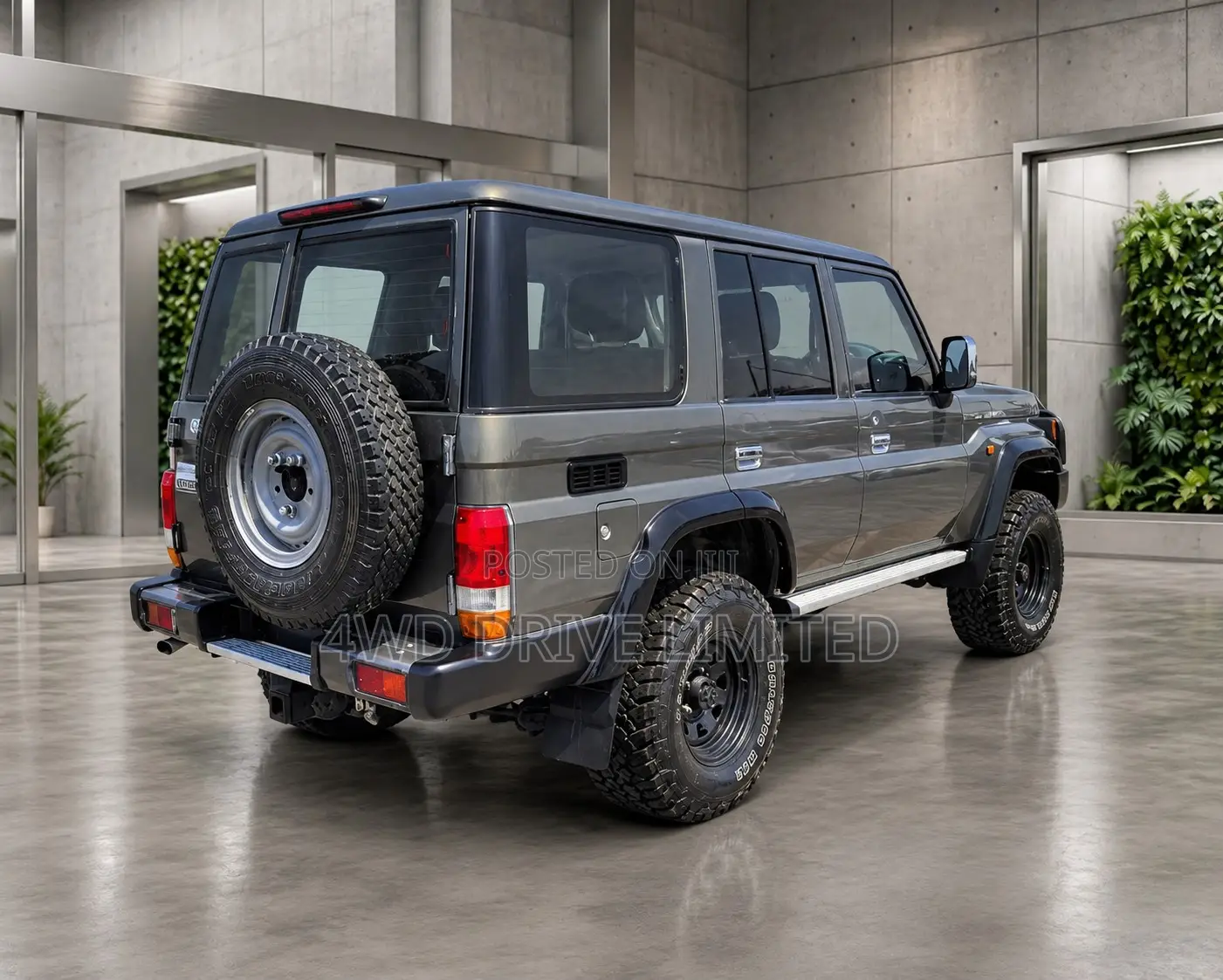 Toyota Land Cruiser 4.5 V8 DSL 2014 Green