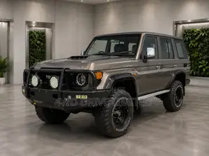 Toyota Land Cruiser 4.5 V8 DSL 2014 Green