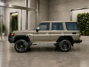 Toyota Land Cruiser 4.5 V8 DSL 2014 Green