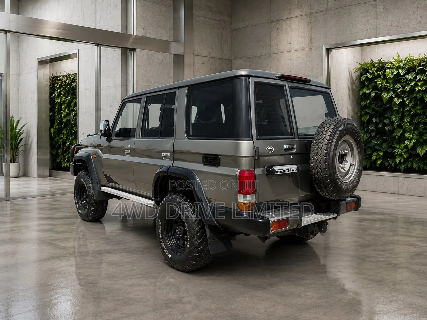 Toyota Land Cruiser 4.5 V8 DSL 2014 Green
