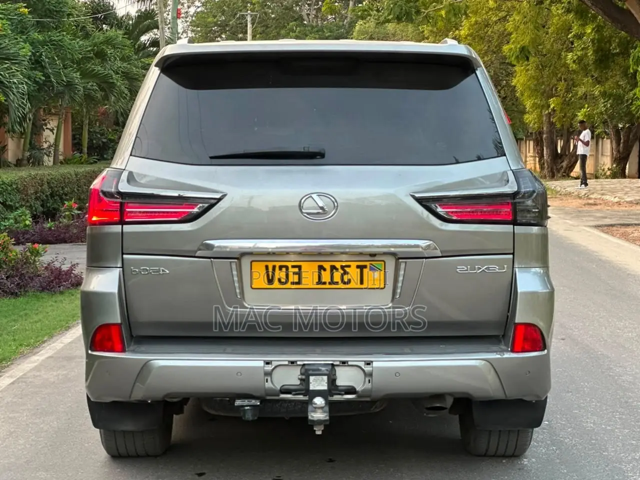 Lexus LX 2022 Gray
