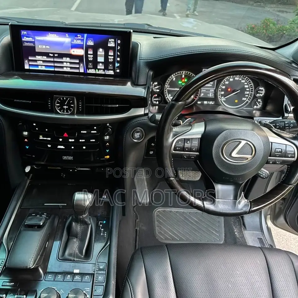 Lexus LX 2022 Gray