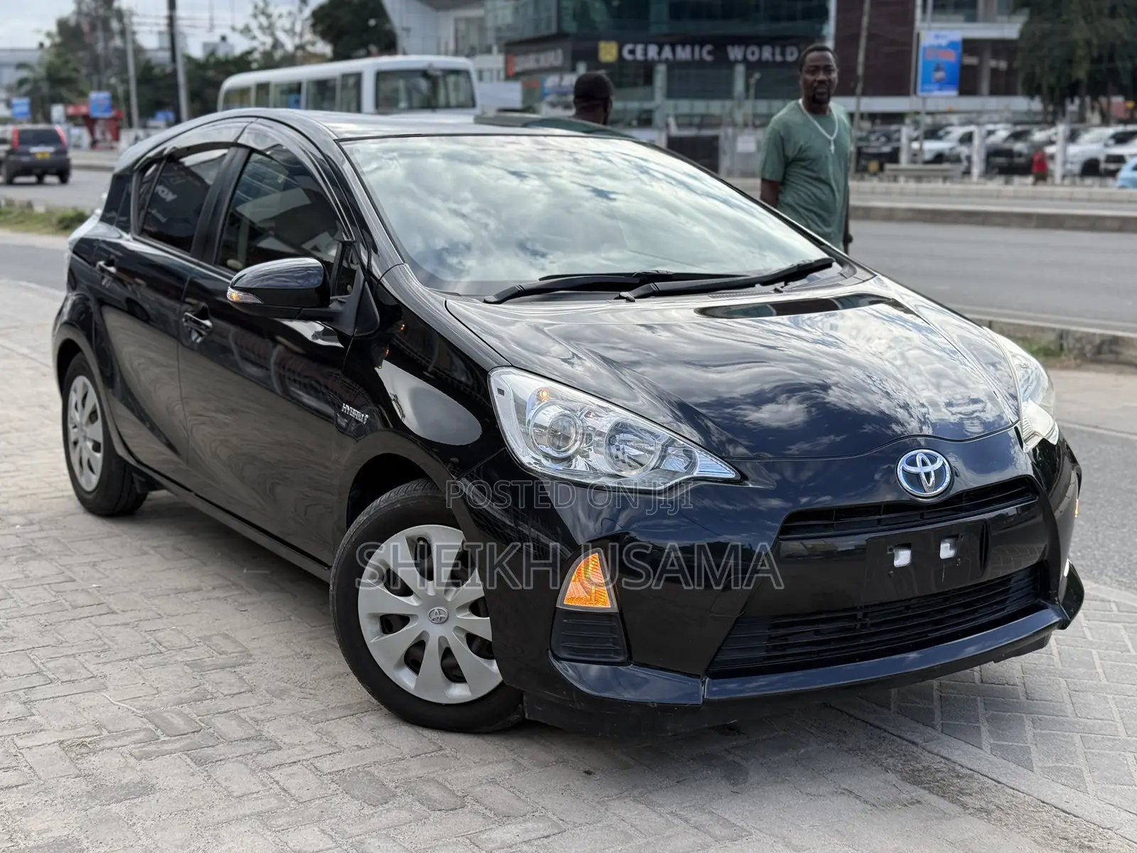 Toyota Aqua 2013 Black