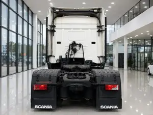 Scania R440 Horse Truck