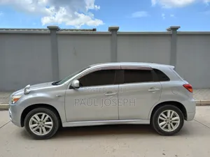 Mitsubishi RVR 2010 Silver