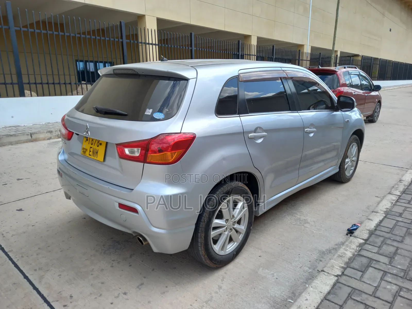 Mitsubishi RVR 2010 Silver