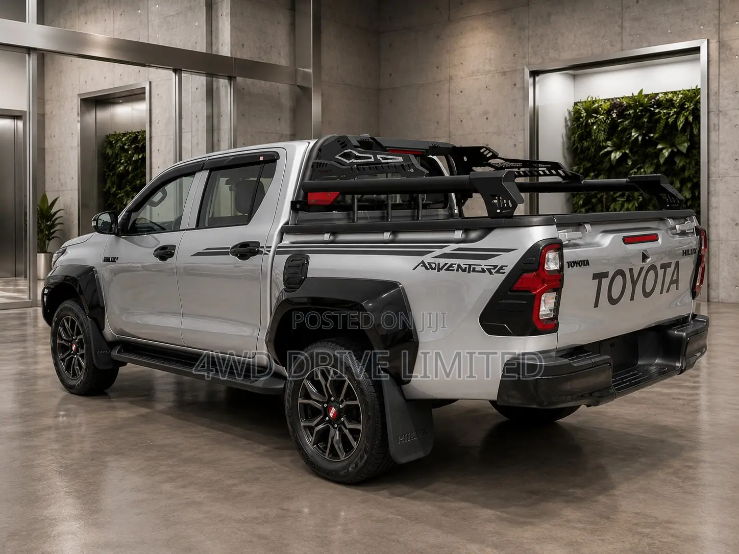 Toyota Hilux 2023 Silver