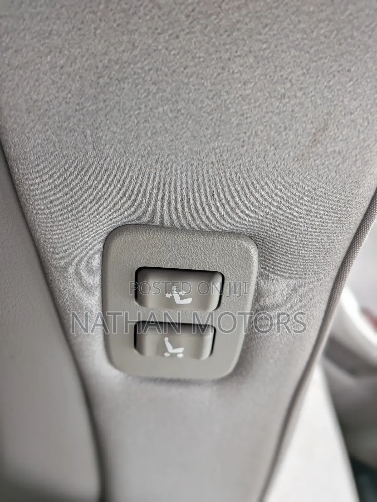 Toyota Crown 2010 Black