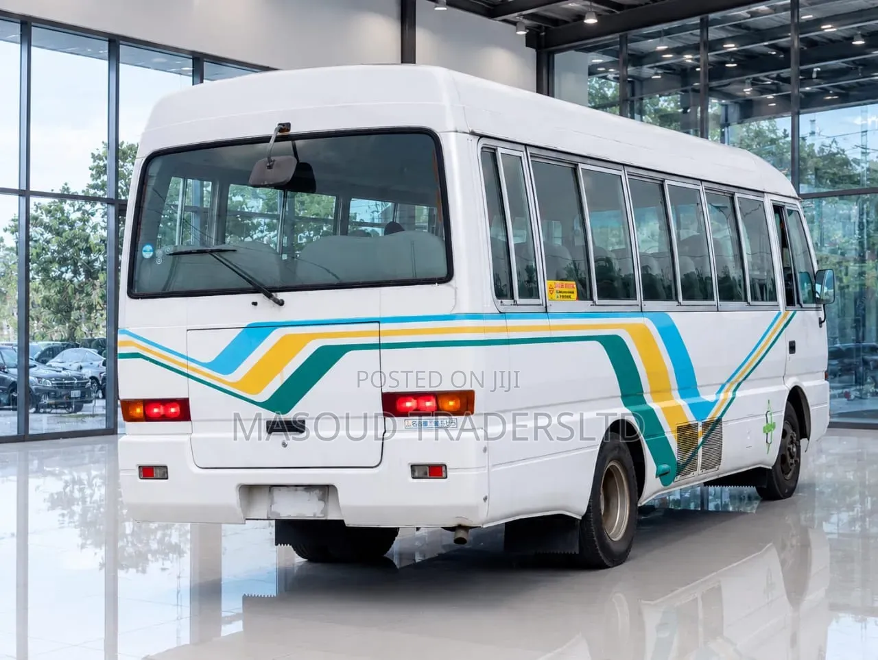 Mitsubishi Fuso Rosa 1996 Yellow