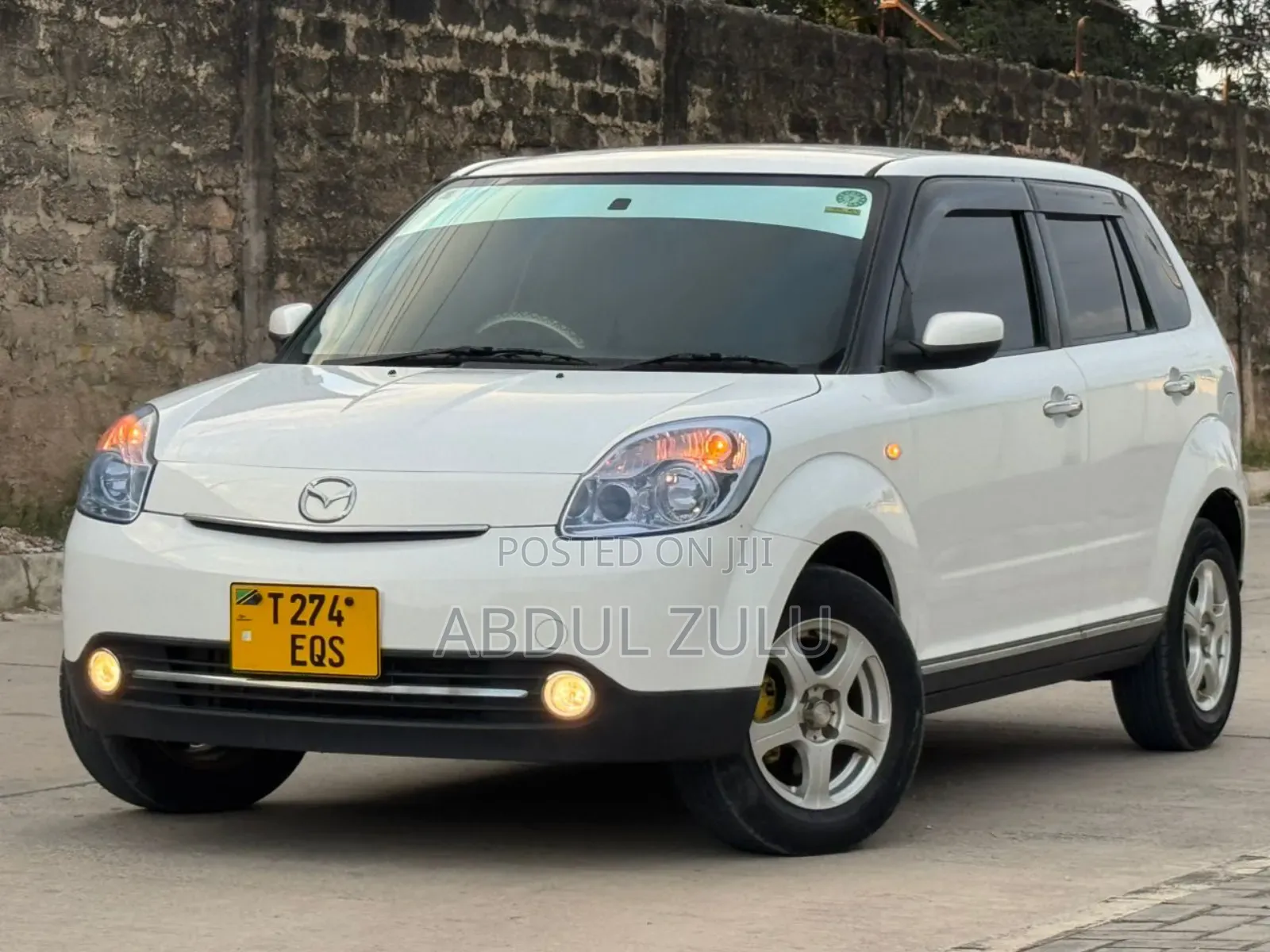 Mazda Verisa 2007 White