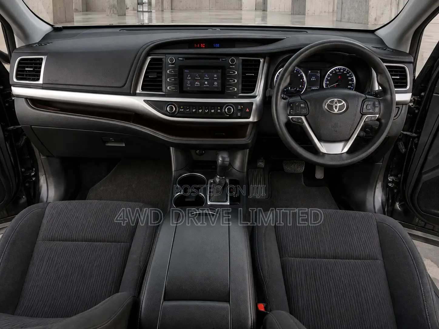 Toyota Kluger 2019 Gray