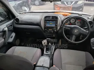 Toyota RAV4 2004 Silver