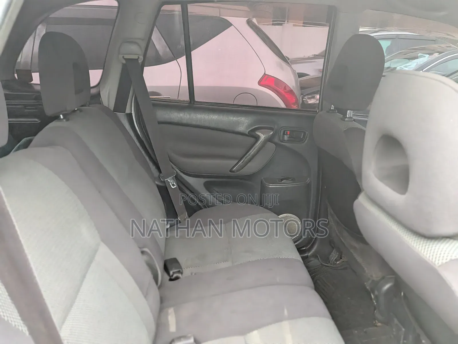 Toyota RAV4 2004 Silver