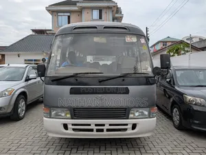 Toyota Coaster 1999 Silver