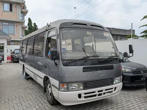 Toyota Coaster 1999 Silver