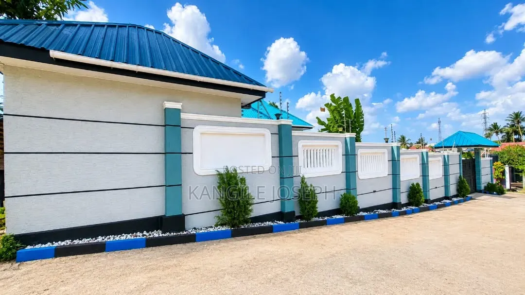 3bdrm House in Kwa Bi Kibonde, Segerea for sale