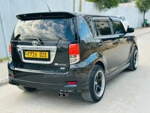 Toyota Rumion 1.5 FWD 2023 Black