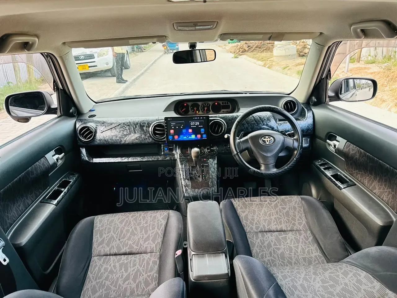 Toyota Rumion 1.5 FWD 2023 Black