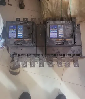 Terasaki Tembreak Xs800nj 800a McCb