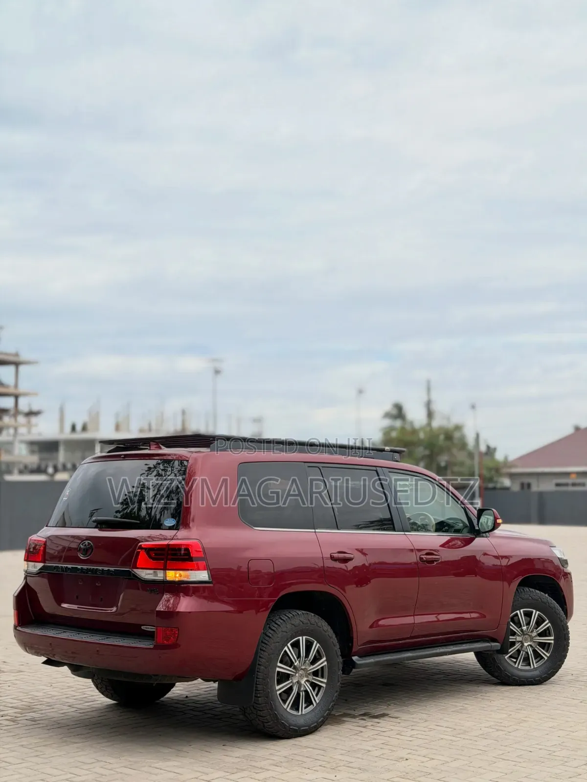 Toyota Land Cruiser 2018 Maroon