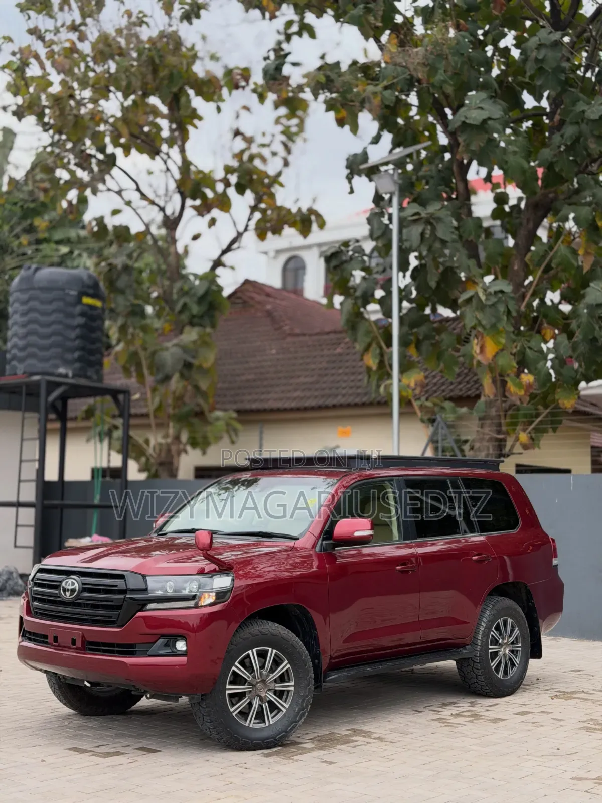 Toyota Land Cruiser 2018 Maroon