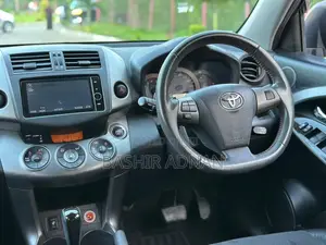Toyota Vanguard 2013 Matt Black