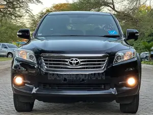 Toyota Vanguard 2013 Matt Black