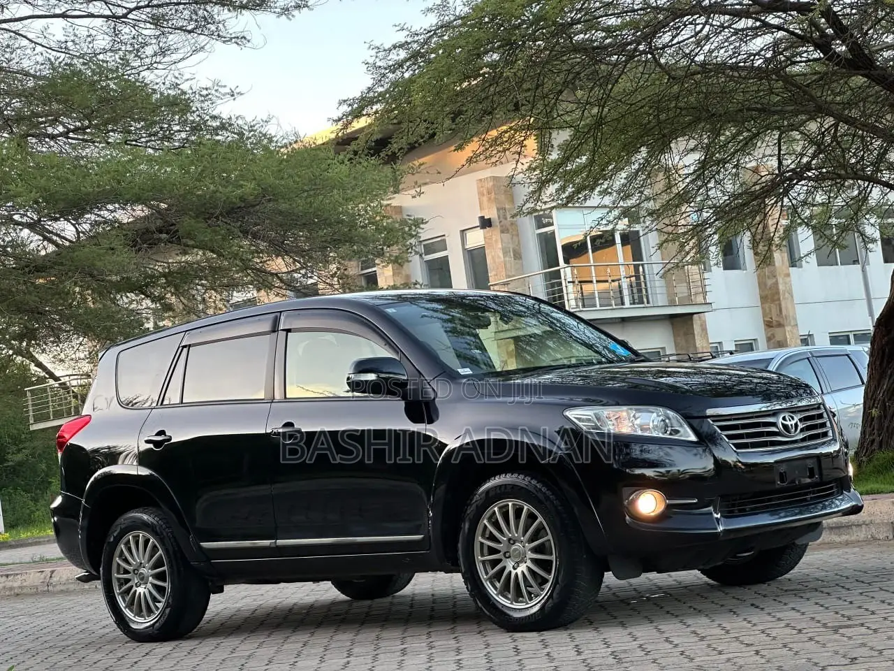 Toyota Vanguard 2013 Matt Black