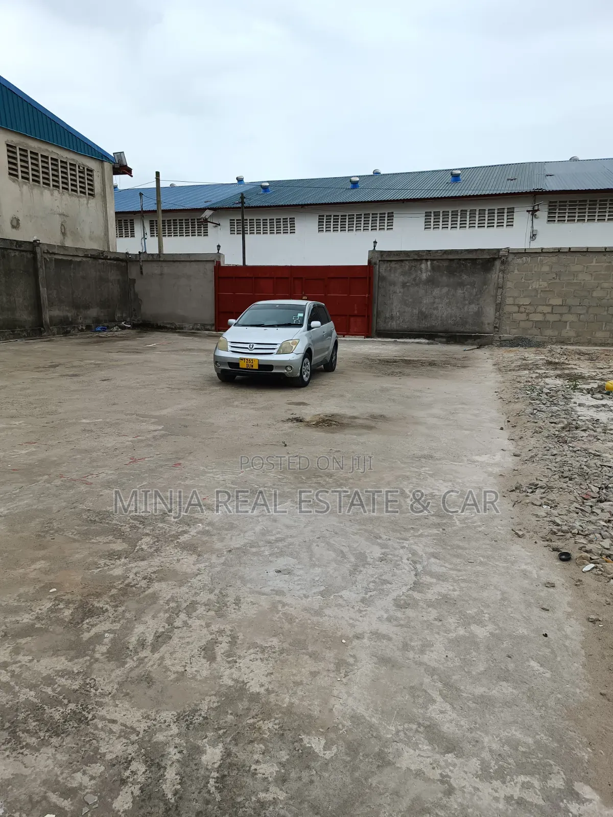 Yard for Sale Jet Lumo Almost Two Km From Airport.
