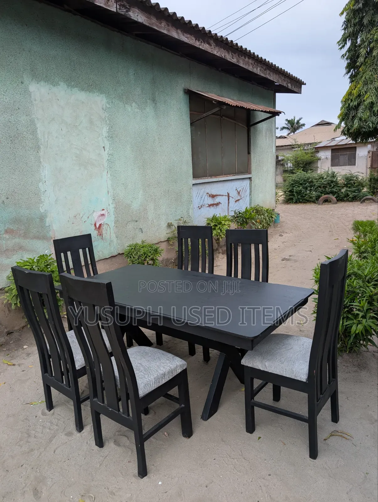 Meza Ya Chakula Ya Mbao // Dinning//