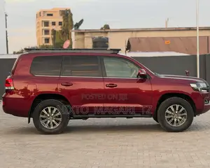 Toyota Land Cruiser 2017 Burgundy