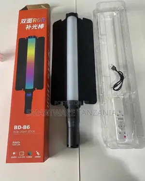 BD-B6 RGB Light Stick With RA95+ Color Rendering, USB Powered, Remote