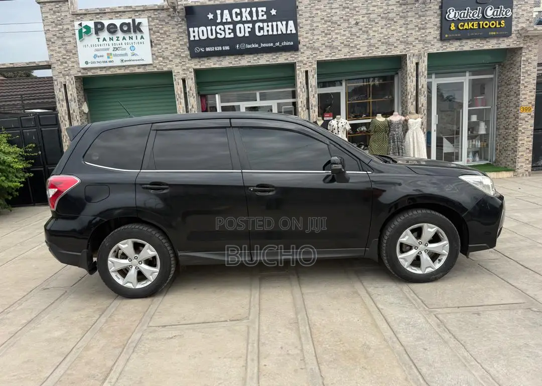 Subaru Forester 2013 Black