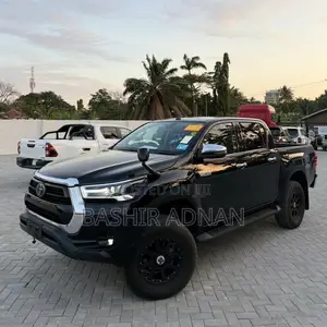 Toyota Hilux Revo Double Cab Deisel 2.8 AWD 2022 Black