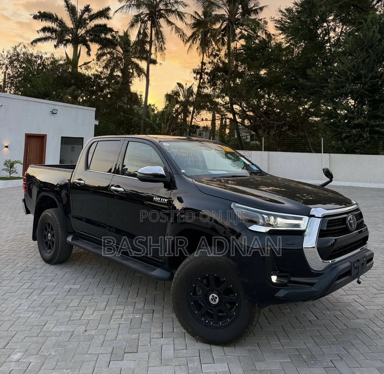 Toyota Hilux Revo Double Cab Deisel 2.8 AWD 2022 Black