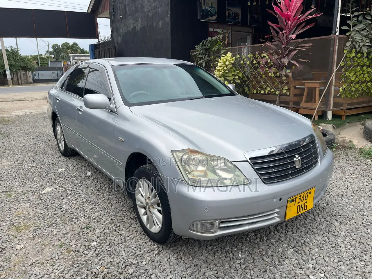 Toyota Crown Royale 2005 Silver
