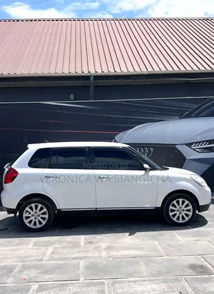 Mazda Verisa 2010