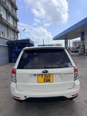 Subaru Forester 2009 White