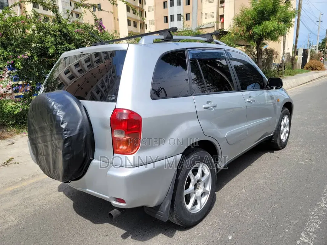 Toyota RAV4 2005 Silver