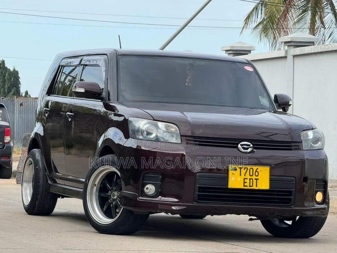 Toyota Corolla Rumion 2008 Maroon