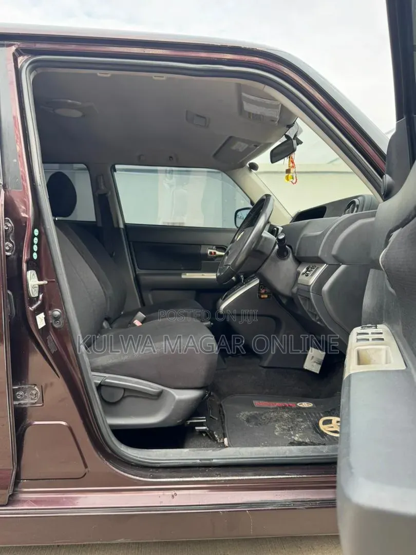 Toyota Corolla Rumion 2008 Maroon