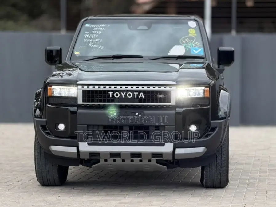 New Toyota Land Cruiser Prado 2.8 2025 Black