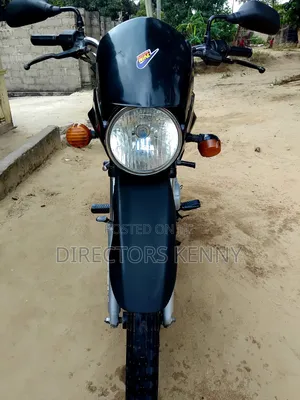 Bajaj Boxer X125 2024 Black
