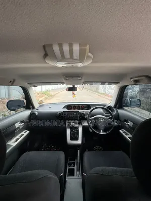 Toyota Corolla Rumion 2008