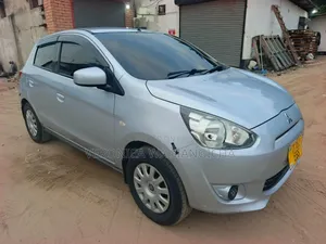 Mitsubishi Mirage 2013 Silver