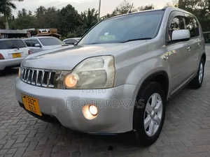 Nissan X-Trail 2012 Silver