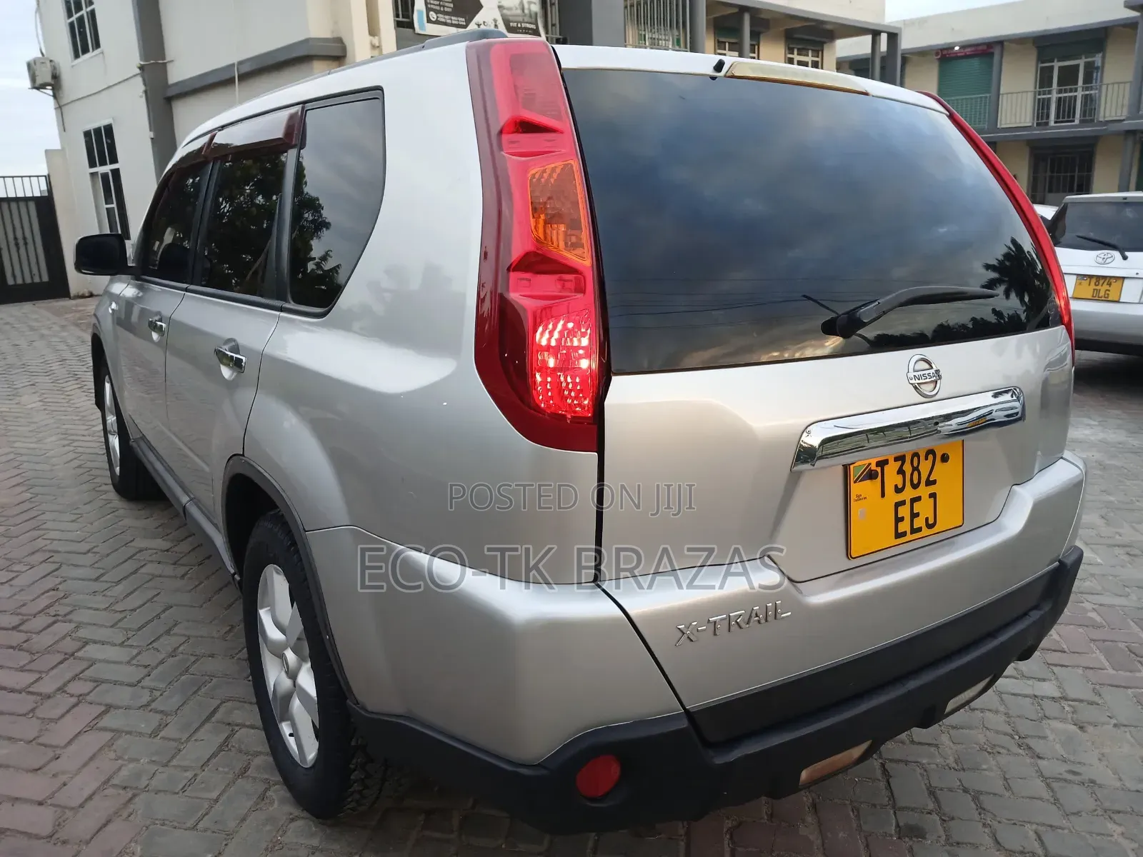 Nissan X-Trail 2012 Silver